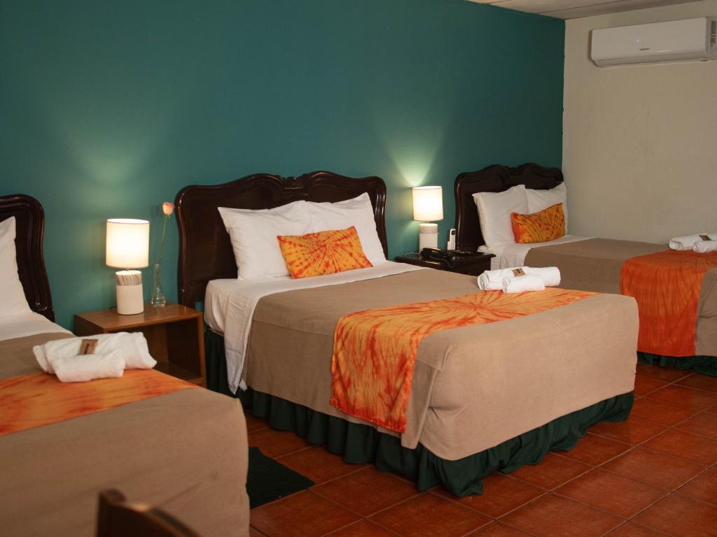 Eco Hotel Mariscal - image 3