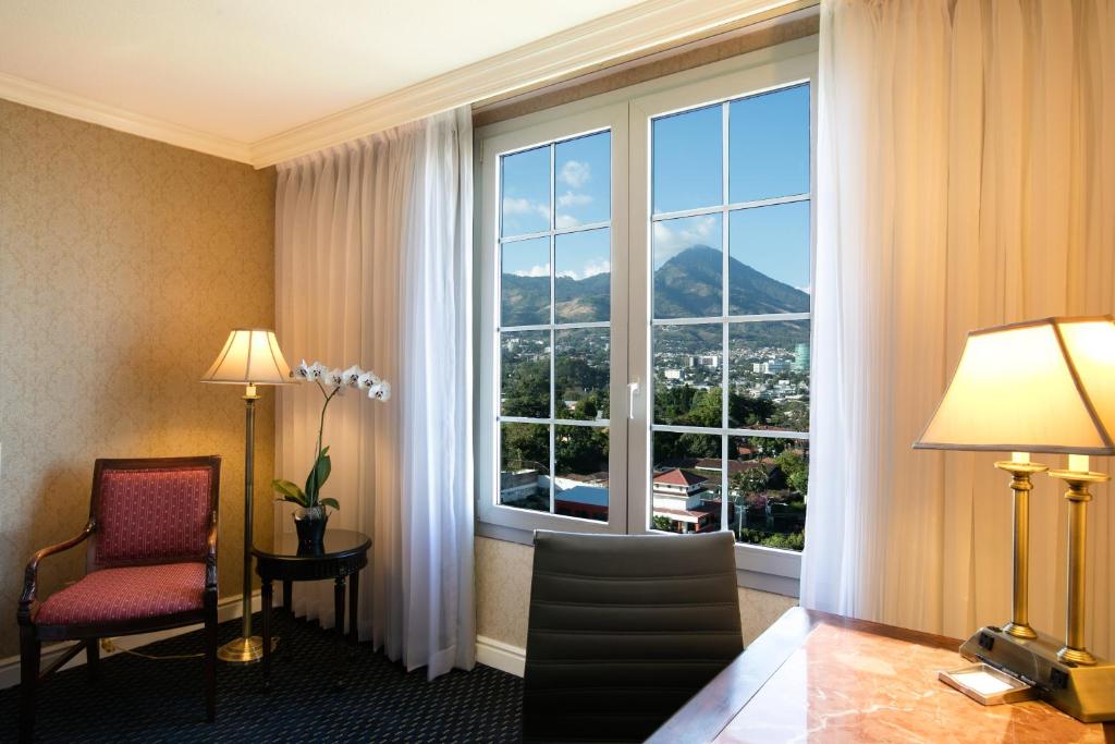 Hotel Barceló San Salvador - image 2