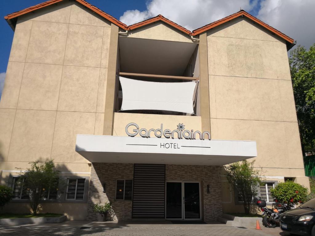 Hotel Gardenia Inn - image 2