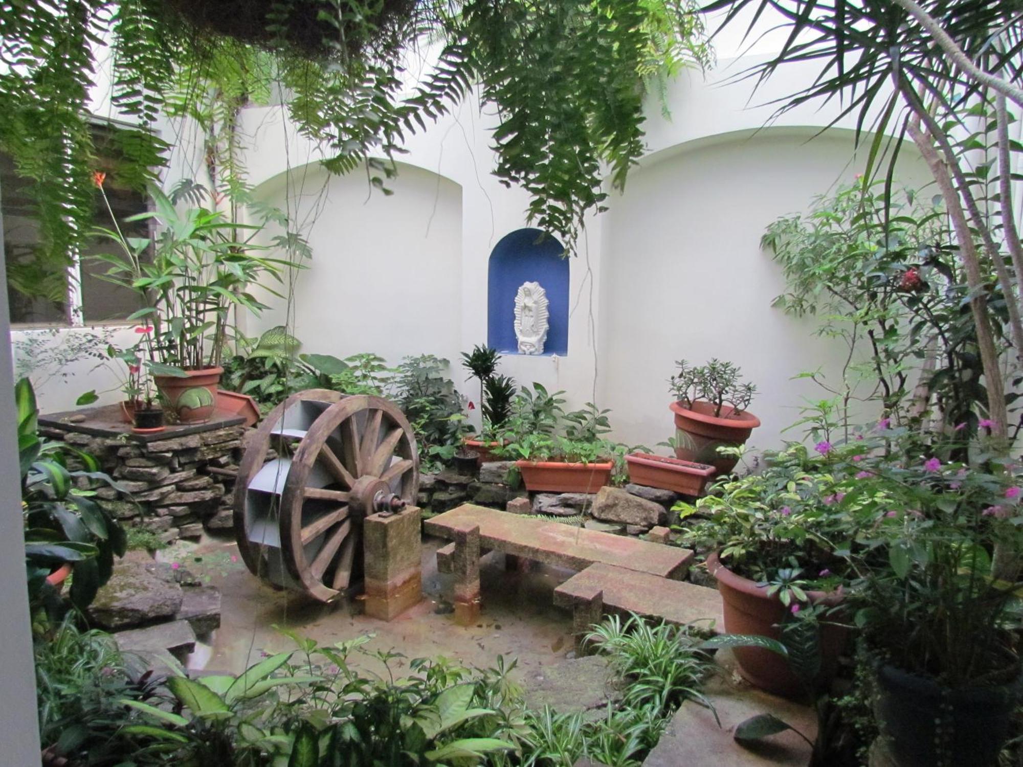 Hotel Villa Serena San Benito - image 2