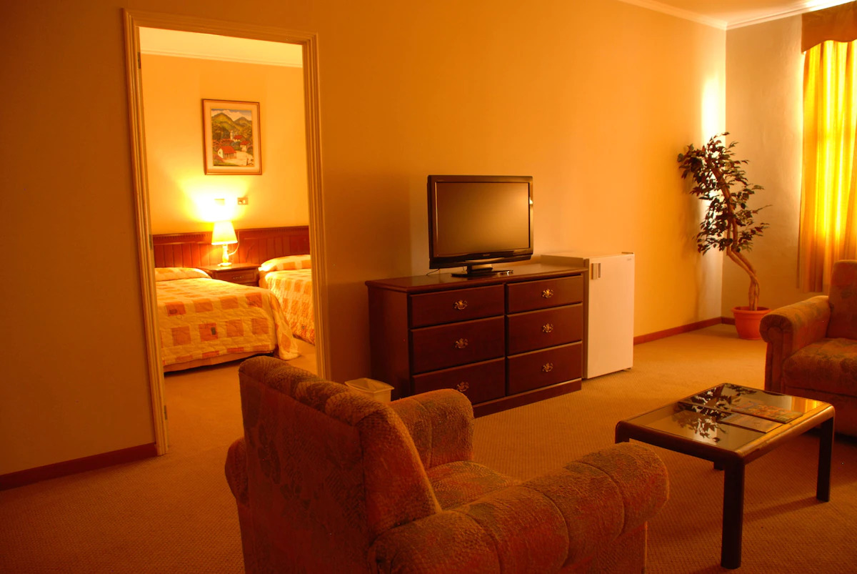 Hotel Capital - image 2